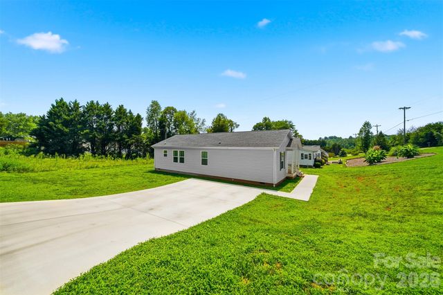 507 Hopewell Road, Morganton, NC 28655