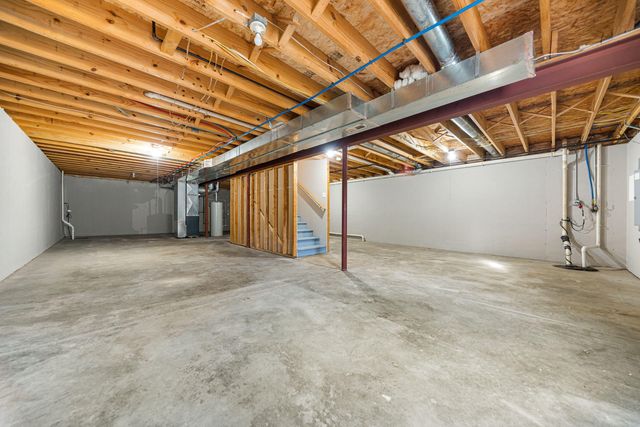 1992 Boardwalk Circle, Portage, IN 46368