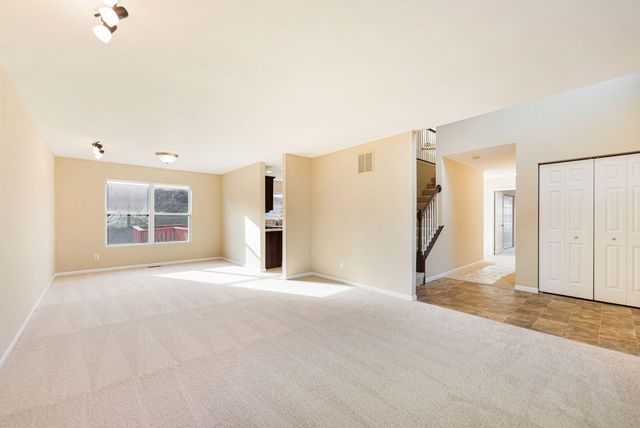 1992 Boardwalk Circle, Portage, IN 46368