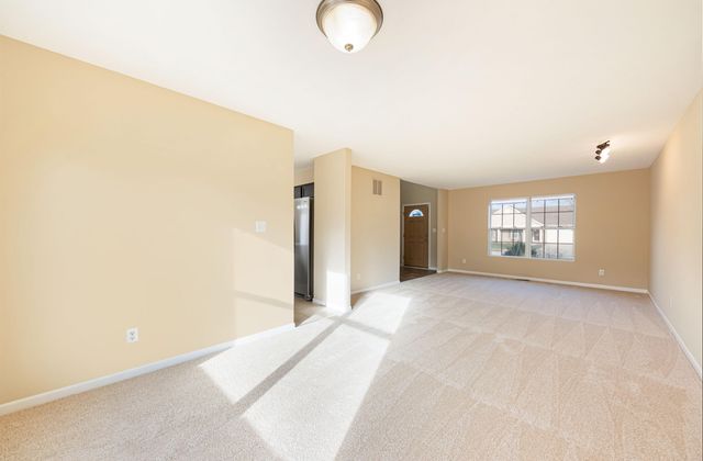 1992 Boardwalk Circle, Portage, IN 46368