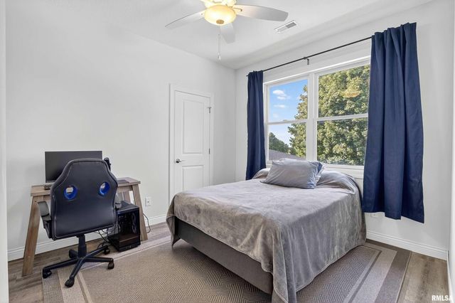 20830 270TH Street, Eldridge, IA 52748