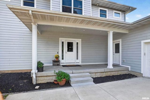 20830 270TH Street, Eldridge, IA 52748