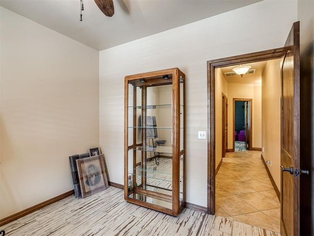 530 Westwind Drive, Newcastle, OK 73065