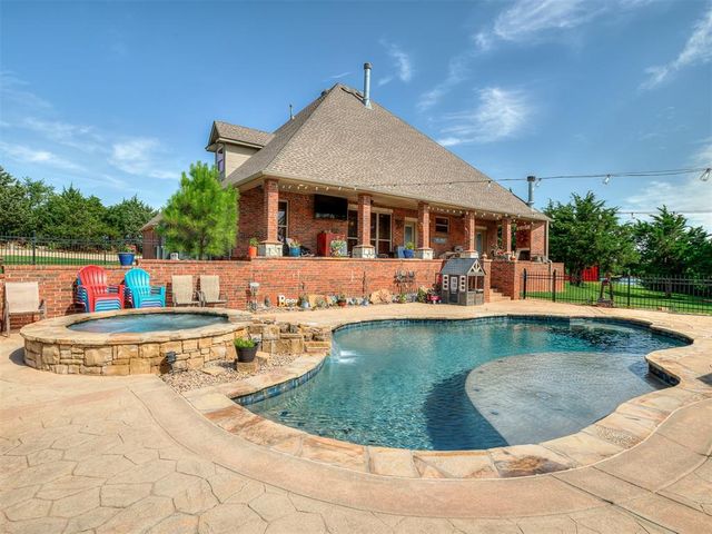 530 Westwind Drive, Newcastle, OK 73065
