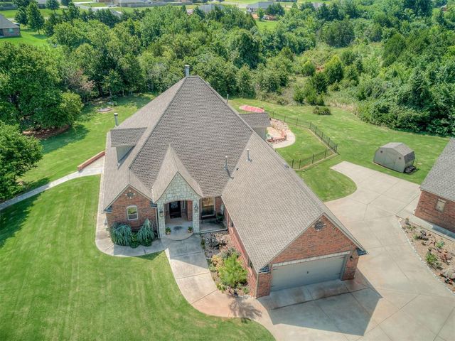 530 Westwind Drive, Newcastle, OK 73065