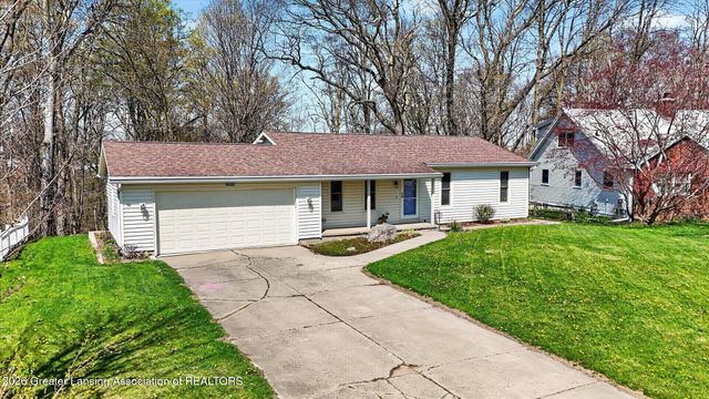 2211 Hilltop Drive, Lansing, MI 48917