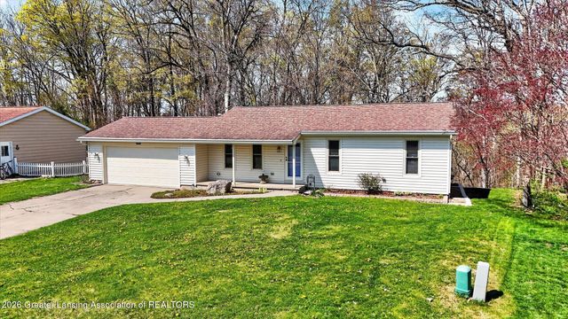 2211 Hilltop Drive, Lansing, MI 48917