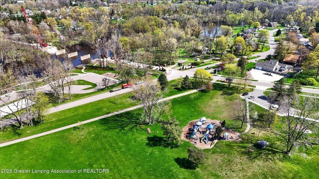 2211 Hilltop Drive, Lansing, MI 48917