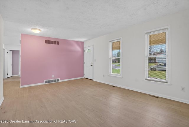 2211 Hilltop Drive, Lansing, MI 48917