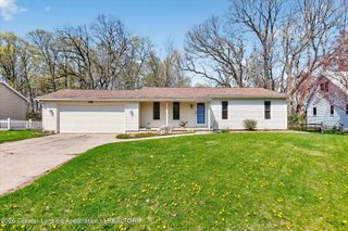 2211 Hilltop Drive, Lansing, MI 48917