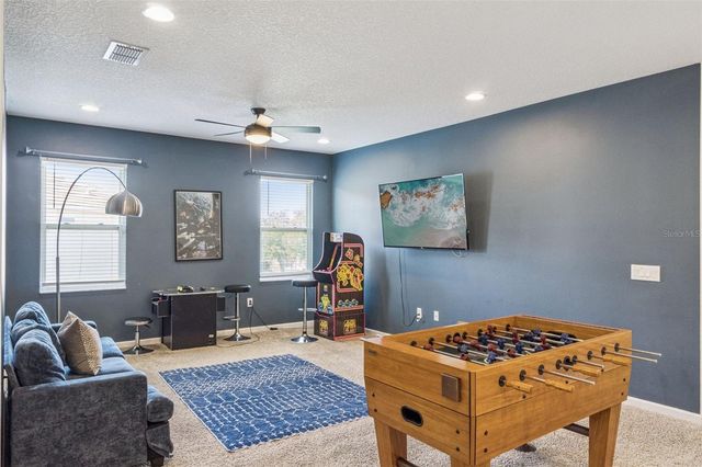 5304 OAKBOURNE AVENUE, Davenport, FL 33837