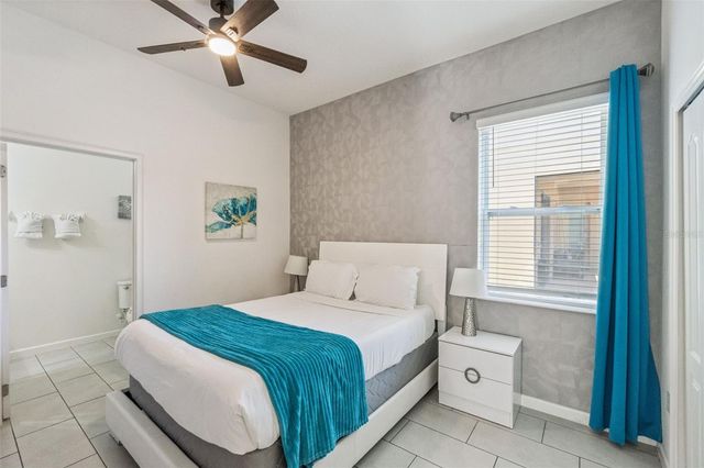 5304 OAKBOURNE AVENUE, Davenport, FL 33837