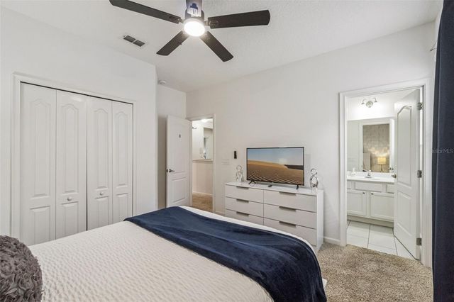 5304 OAKBOURNE AVENUE, Davenport, FL 33837