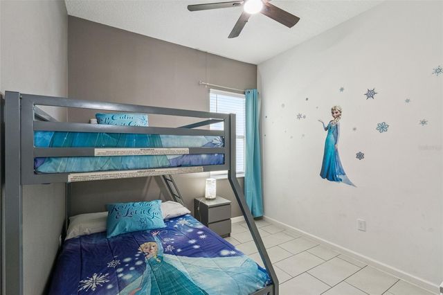 5304 OAKBOURNE AVENUE, Davenport, FL 33837