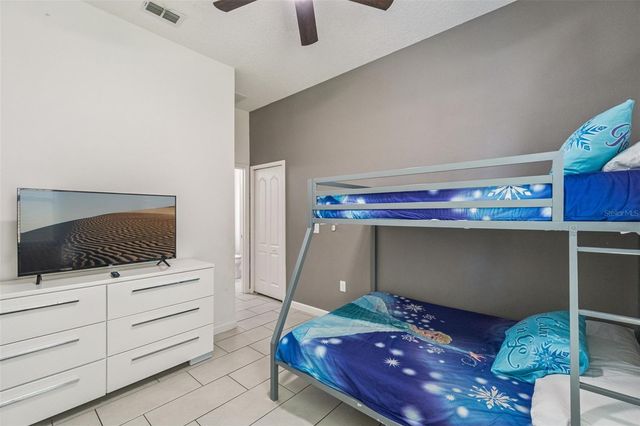 5304 OAKBOURNE AVENUE, Davenport, FL 33837