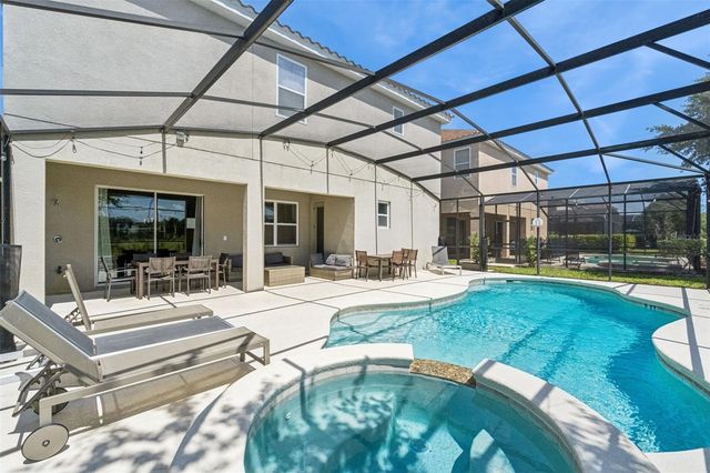 5304 OAKBOURNE AVENUE, Davenport, FL 33837