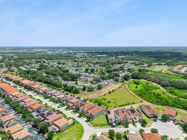 5304 OAKBOURNE AVENUE, Davenport, FL 33837