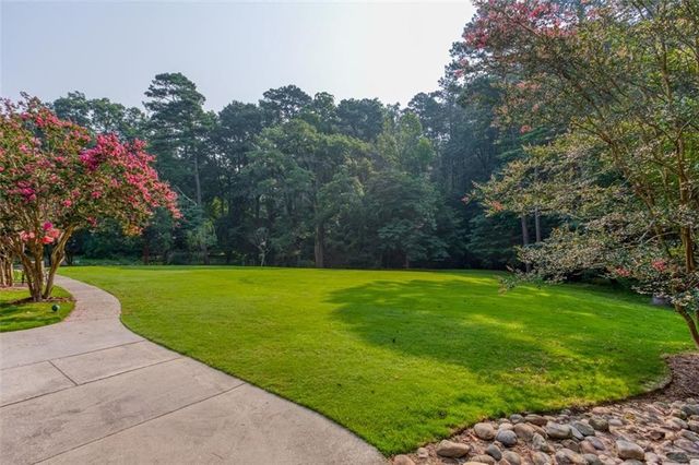 23214 NE Plantation Drive NE 214, Atlanta, GA 30324