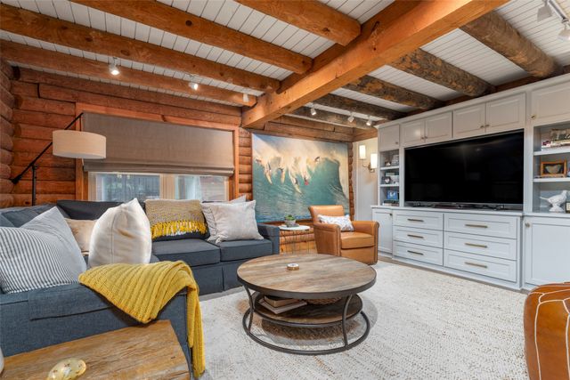 4407 Rawleigh Drive, Fort Worth, TX 76126