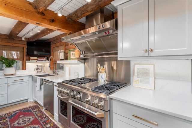 4407 Rawleigh Drive, Fort Worth, TX 76126