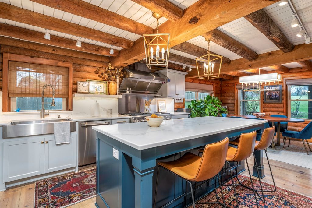 4407 Rawleigh Drive, Fort Worth, TX 76126