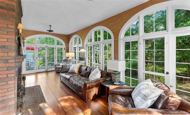 265 N Broadway, Nyack, NY 10960