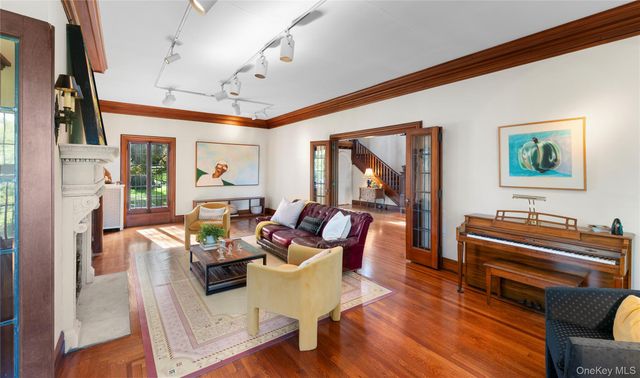 265 N Broadway, Nyack, NY 10960