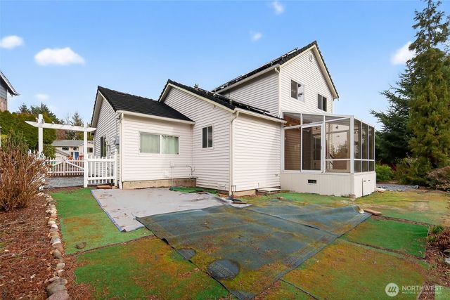 3516 208th Place SW, Lynnwood, WA 98036