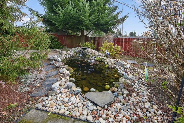 3516 208th Place SW, Lynnwood, WA 98036