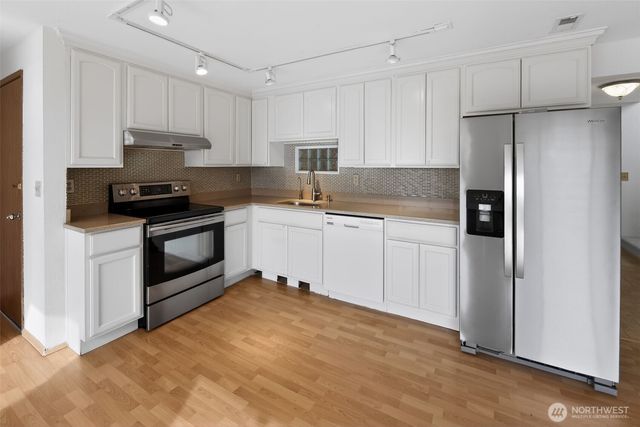 3516 208th Place SW, Lynnwood, WA 98036