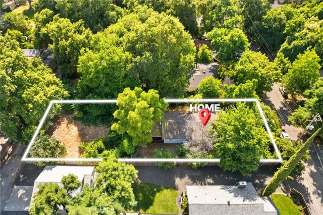 1131 Stewart Avenue, Chico, CA 95926