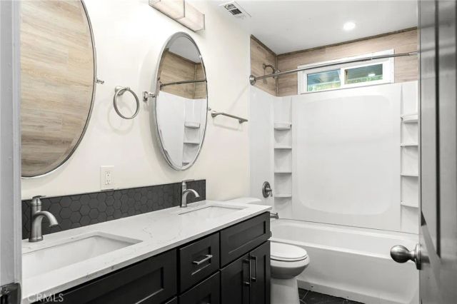 1131 Stewart Avenue, Chico, CA 95926