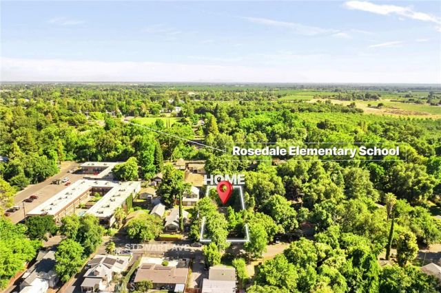 1131 Stewart Avenue, Chico, CA 95926