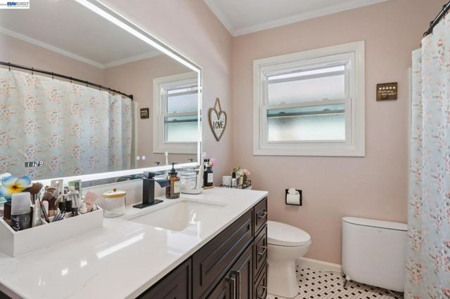 1411 C St, Antioch, CA 94509