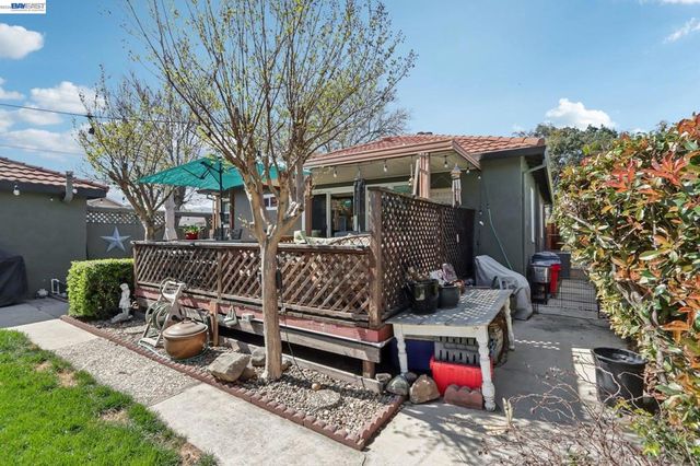 1411 C St, Antioch, CA 94509