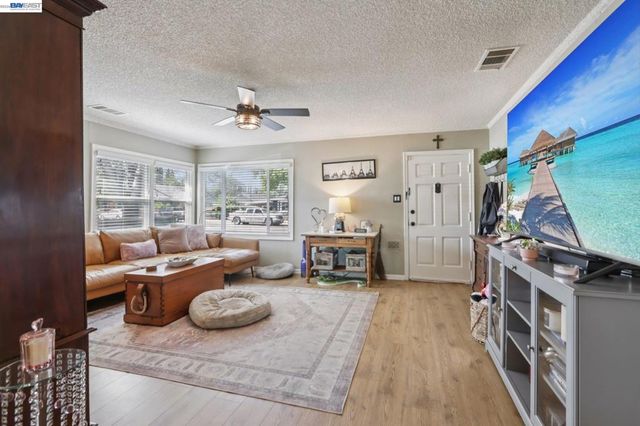 1411 C St, Antioch, CA 94509