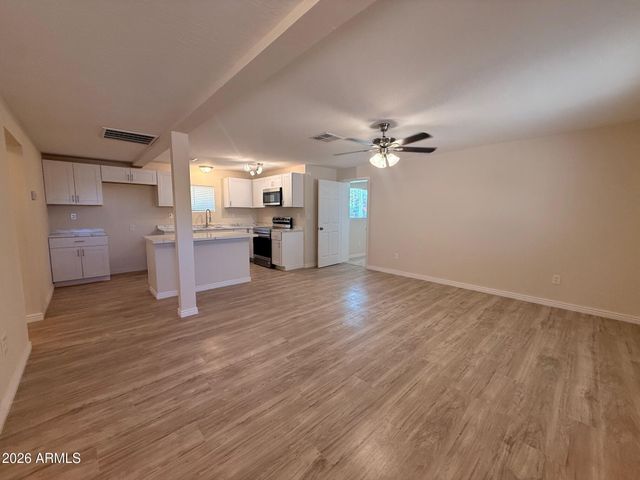 135 S REX Avenue, Apache Junction, AZ 85120