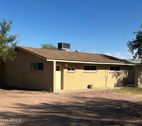 135 S REX Avenue, Apache Junction, AZ 85120