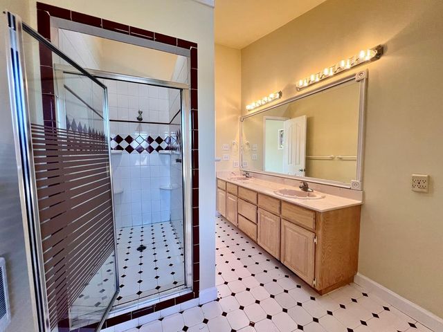 286 Mccombs Road, Murphy, NC 28906