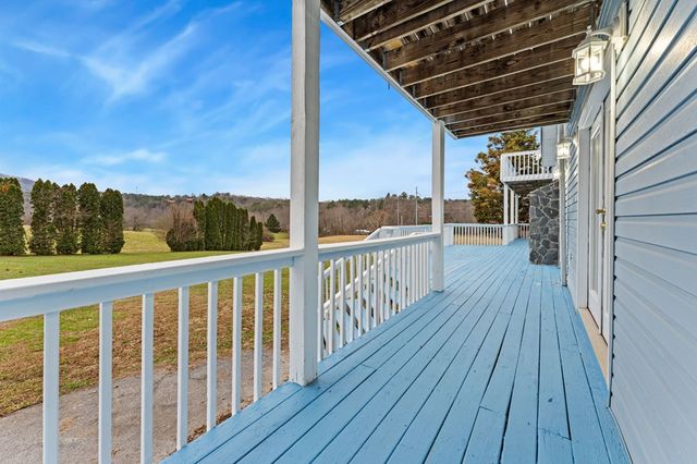 286 Mccombs Road, Murphy, NC 28906