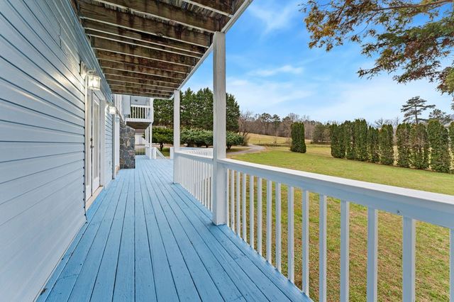 286 Mccombs Road, Murphy, NC 28906