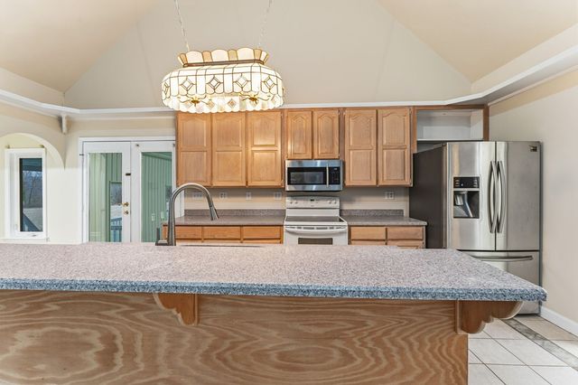 286 Mccombs Road, Murphy, NC 28906