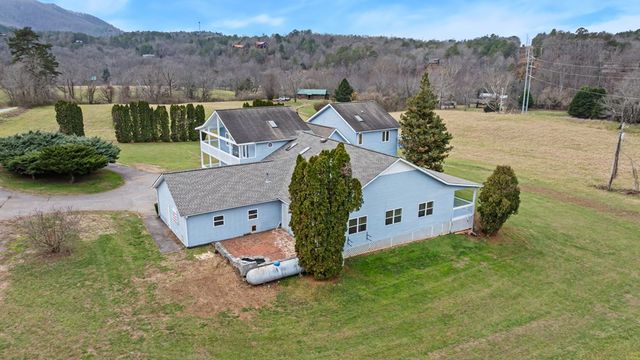 286 Mccombs Road, Murphy, NC 28906