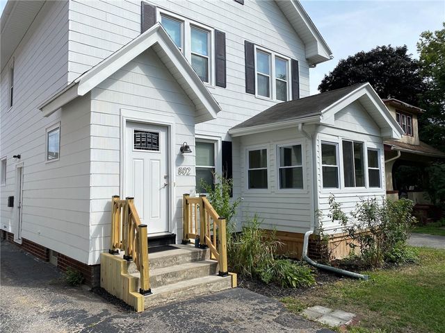 802 Merchants Road, Rochester, NY 14609