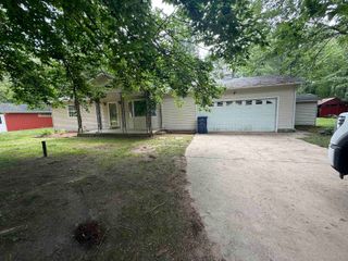 1247 W Youngs Road, Gladwin, MI 48624