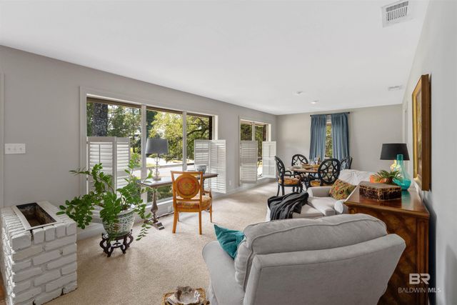 201 Confederate Drive, Spanish Fort, AL 36527