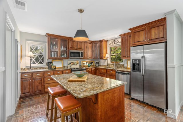 201 Confederate Drive, Spanish Fort, AL 36527