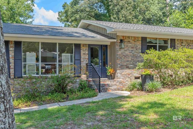 201 Confederate Drive, Spanish Fort, AL 36527