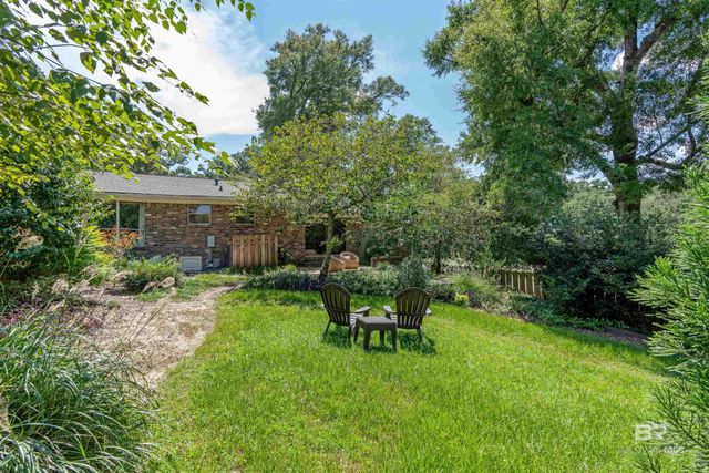 201 Confederate Drive, Spanish Fort, AL 36527