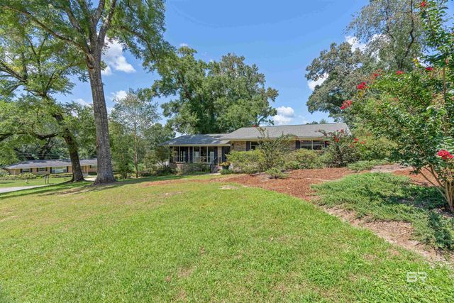 201 Confederate Drive, Spanish Fort, AL 36527